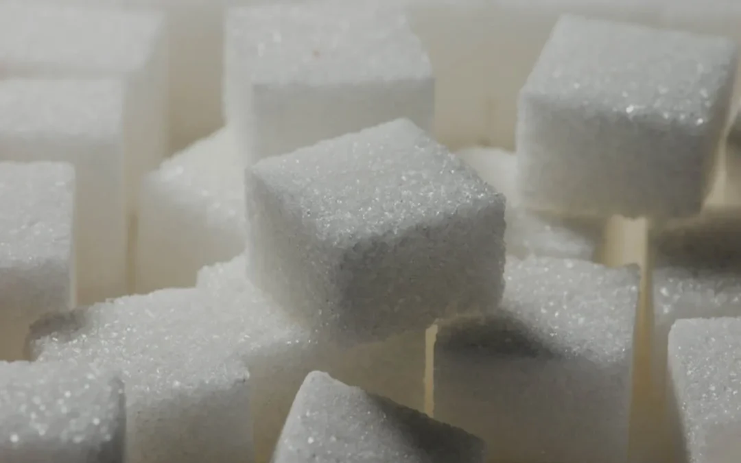 El azúcar invisible: cómo se cuela en tu día aunque no tomes dulces