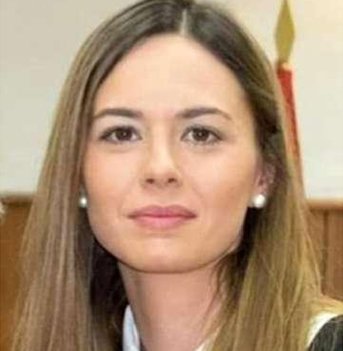 Elena Serrano